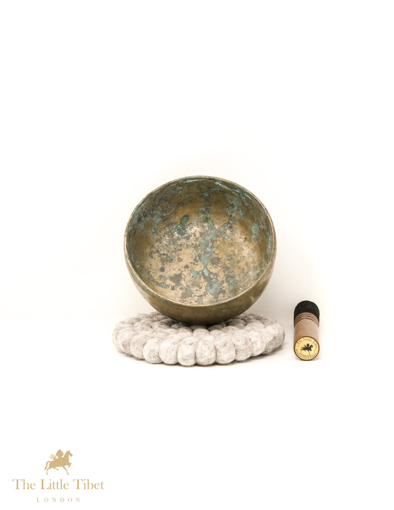 Sound Healing Antique Tibetan Singing Bowl - ATQ123