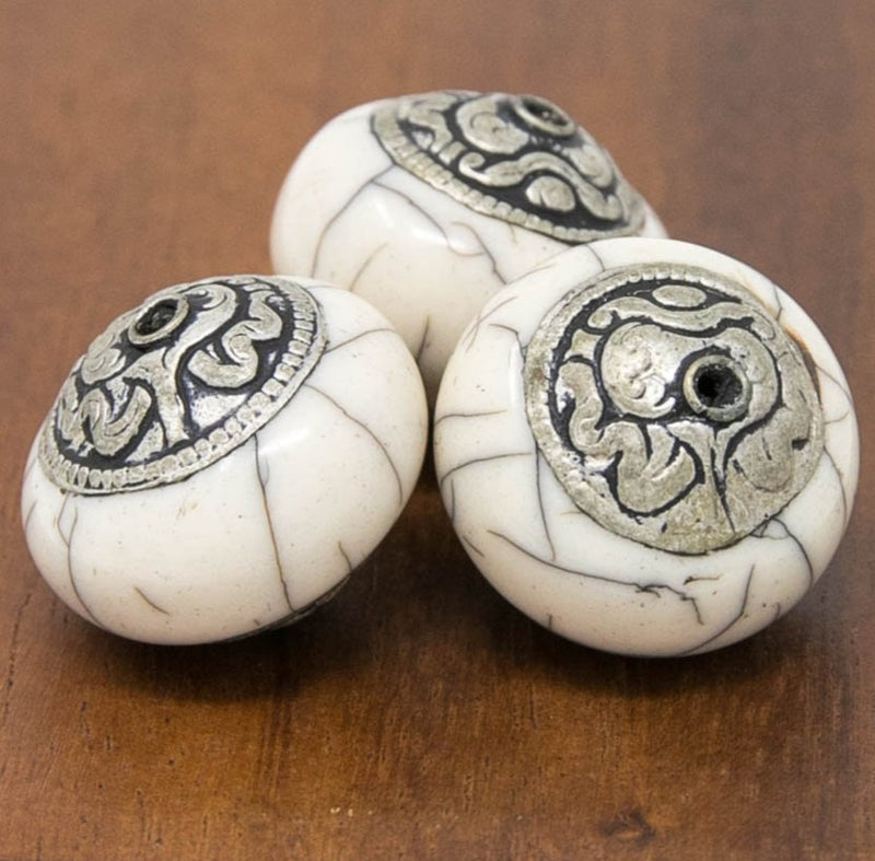Tibetan Inlaid White Agate Saucer Ethnic Beads for DIY Jewellery - A12