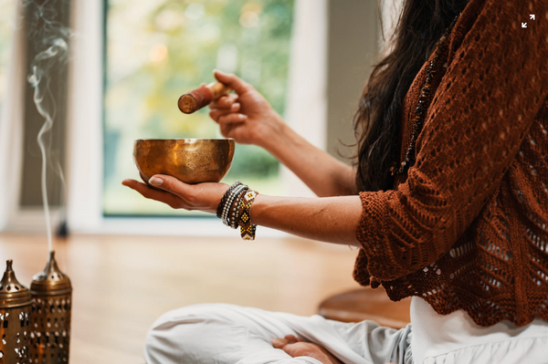 SIMPLE, EASY STEPS TO MAKE YOUR SINGING BOWL SING-The Little Tibet