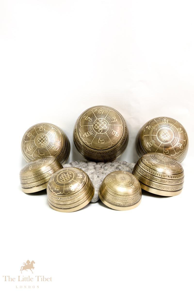Peace and Tranquility with the Nestling Seven Chakra Golden Tibetan Singing Bowl Set- 7 Chakra Nestling Golden
