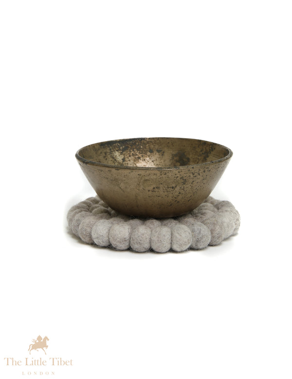 Antique Funnel-Shaped Singing Bowl | Handcrafted E Note Third Eye Chakra Bowl - ATQ1126