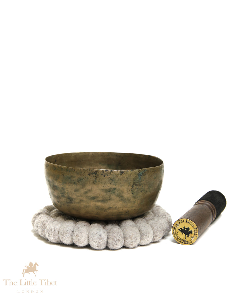 Antique Tibetan Singing Bowl | Small Handcrafted E Note Third Eye Chakra Bowl - ATQ1145