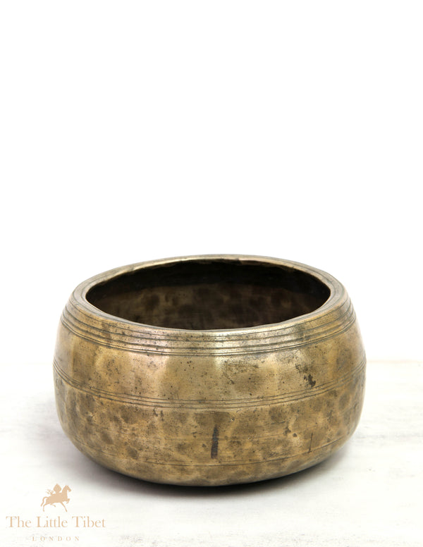 Antique Himalayan Sound Therapy Singing Bowl - ATQ495