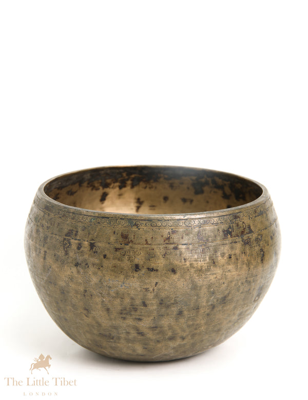 Enchanting Antique Tibetan Singing Bowl for Spiritual Harmony - ATQ548