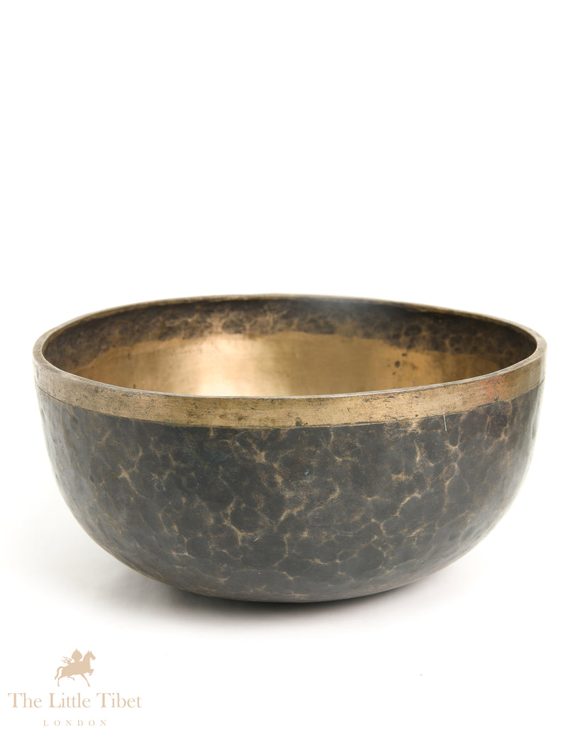 Antique Jambati Singing Bowl in G note- ATQ551