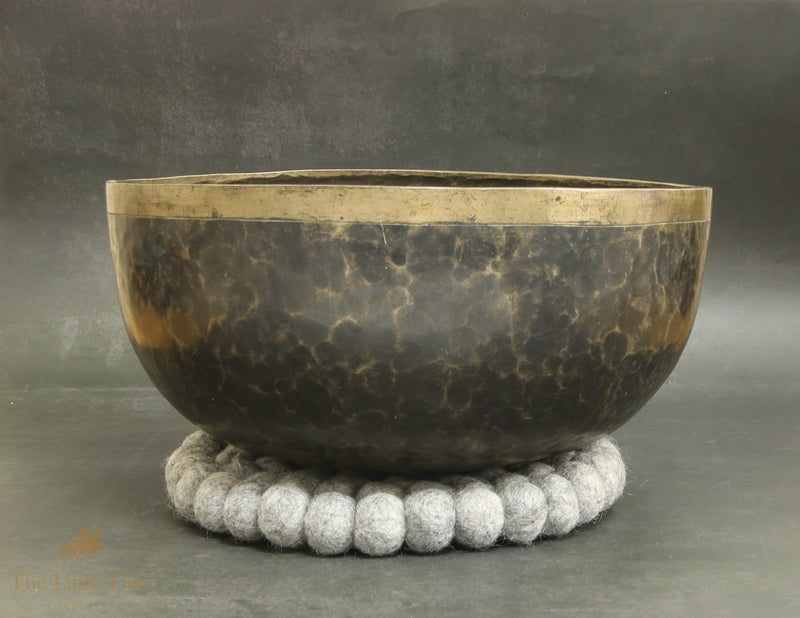 Antique Jambati Singing Bowl in G note- ATQ551