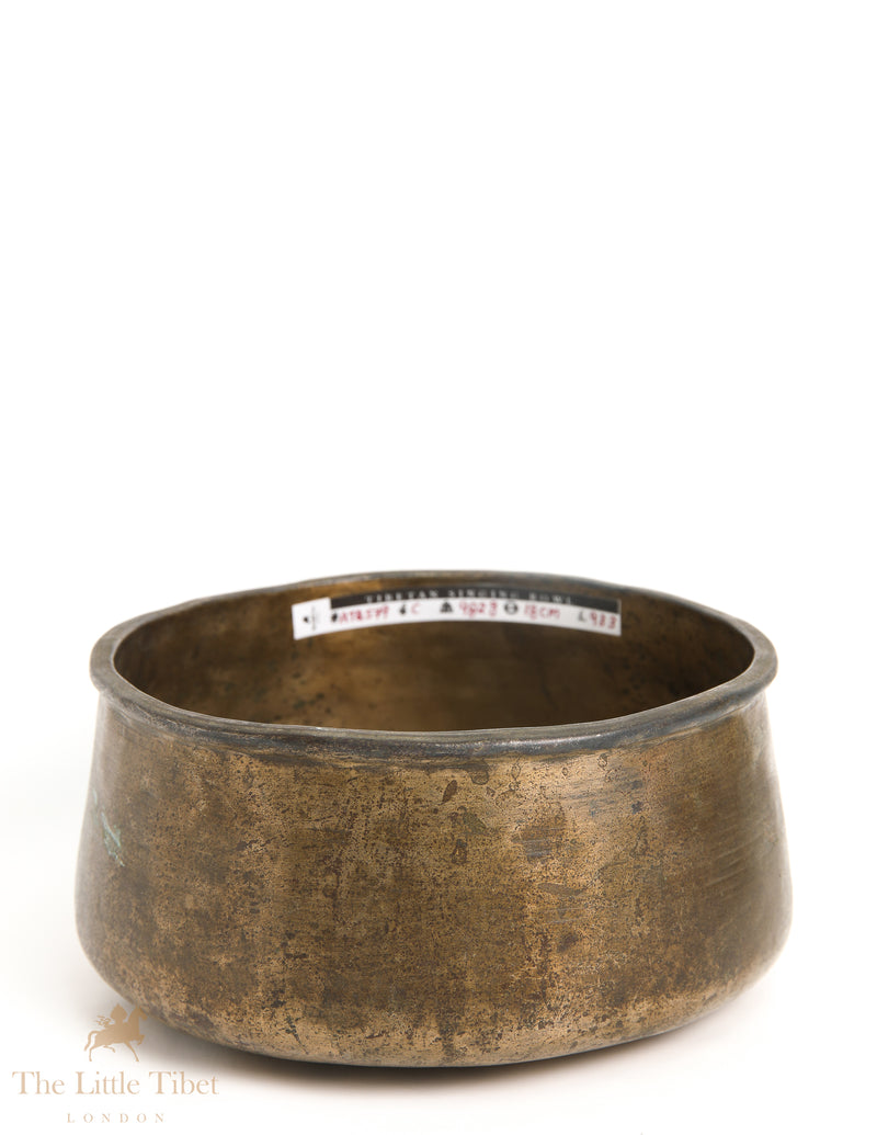 Exquisite Rarity: Antique Tibetan Singing Bowl with Timeless Melodies - ATQ579