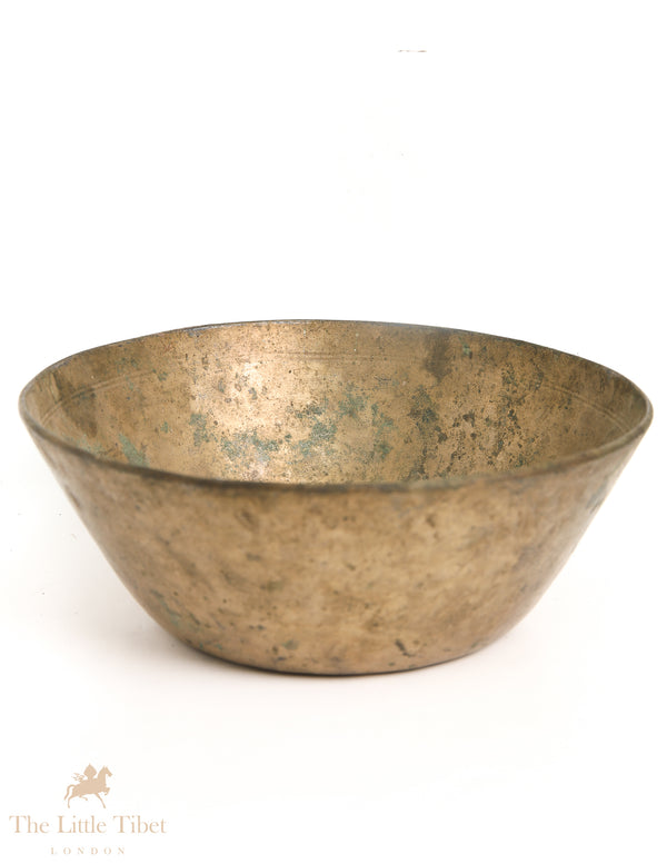 Vintage Flat Tibetan Bowl: Elevating Mindful Moments - ATQ598