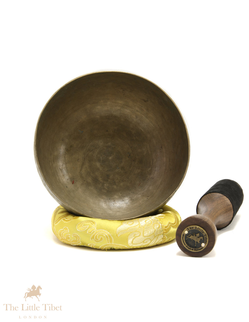 Antique Himalayan Tibetan Singing Bowl – Small Root Chakra Offering Bowl (Note F) - ATQ718
