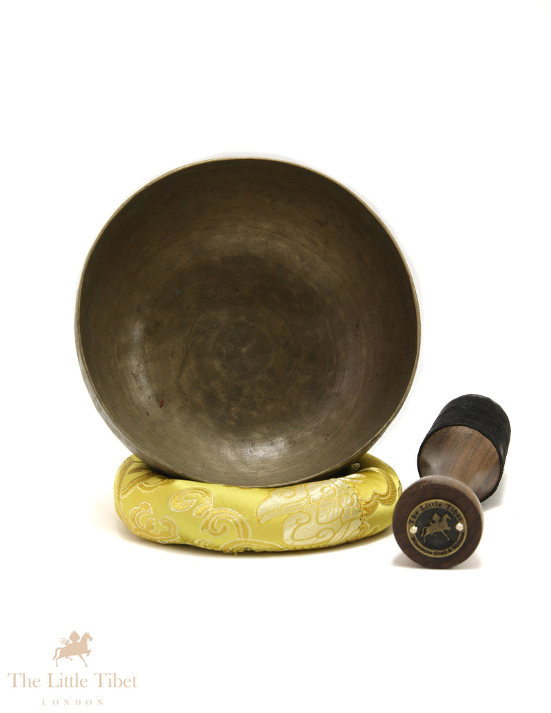 Antique Himalayan Tibetan Singing Bowl – Small Root Chakra Offering Bowl (Note F) - ATQ718