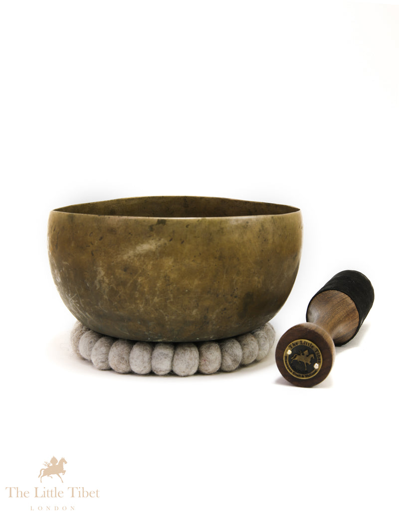 Antique Himalayan Tibetan Singing Bowl – Solar Plexus Chakra Offering Bowl (Note G)