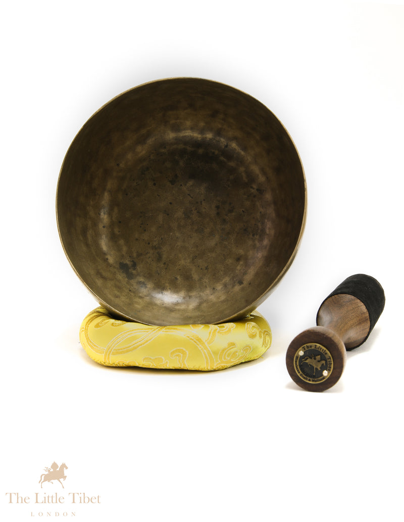 Antique Himalayan Tibetan Singing Bowl – Solar Plexus Chakra Offering Bowl (Note G)