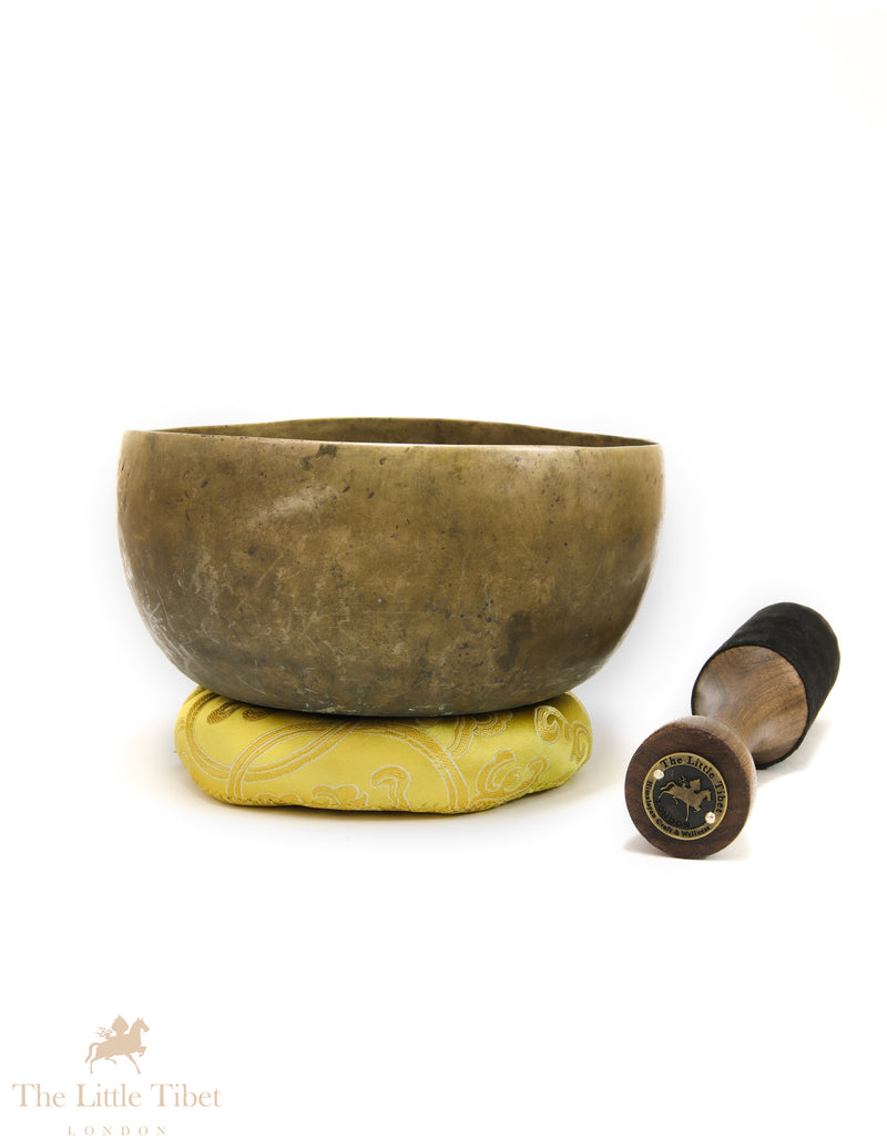 Antique Himalayan Tibetan Singing Bowl – Solar Plexus Chakra Offering Bowl (Note G)