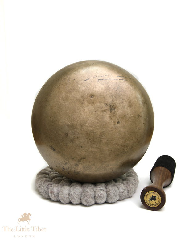 Very Rare Antique Singing Bowl | G & C Notes – Double Rim, Dense, Unique Shape - ATQ875