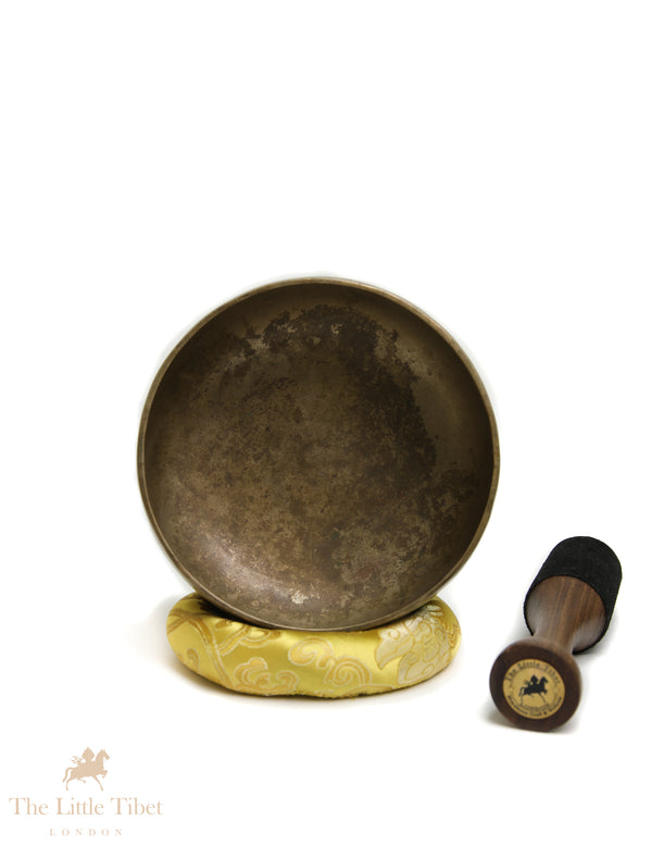 Antique Tibetan Singing Bowl | Rare G Note Solar Plexus Bowl – Collectable & Easy to Play - ATQ888