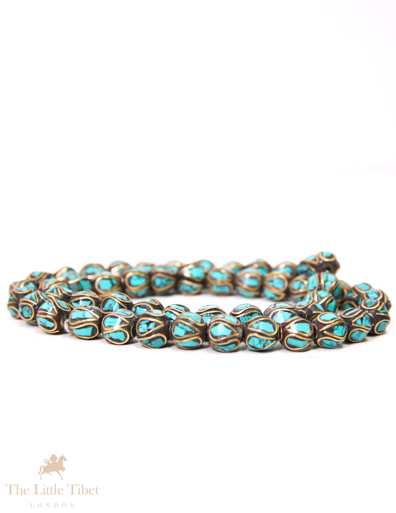 Versatile Tibetan Bead with golden Inlay
