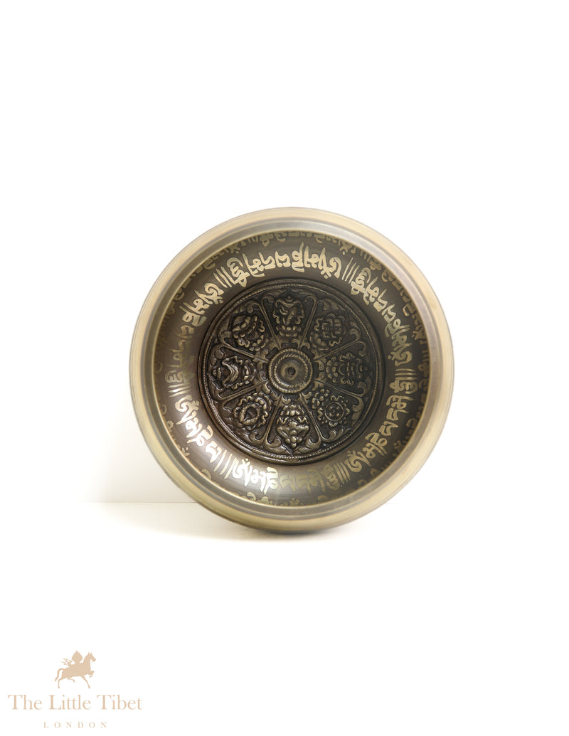 Sacred Resonance: Tibetan Singing Bowl with Astamangala Symbols for Spiritual Awakening - BZ422