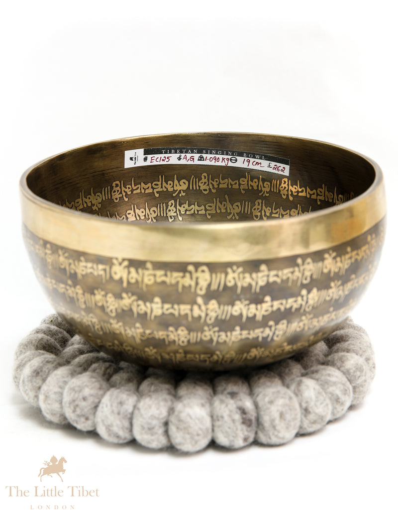 Melodic Zen: Tibetan Singing Bowl Set for Relaxation - EC125