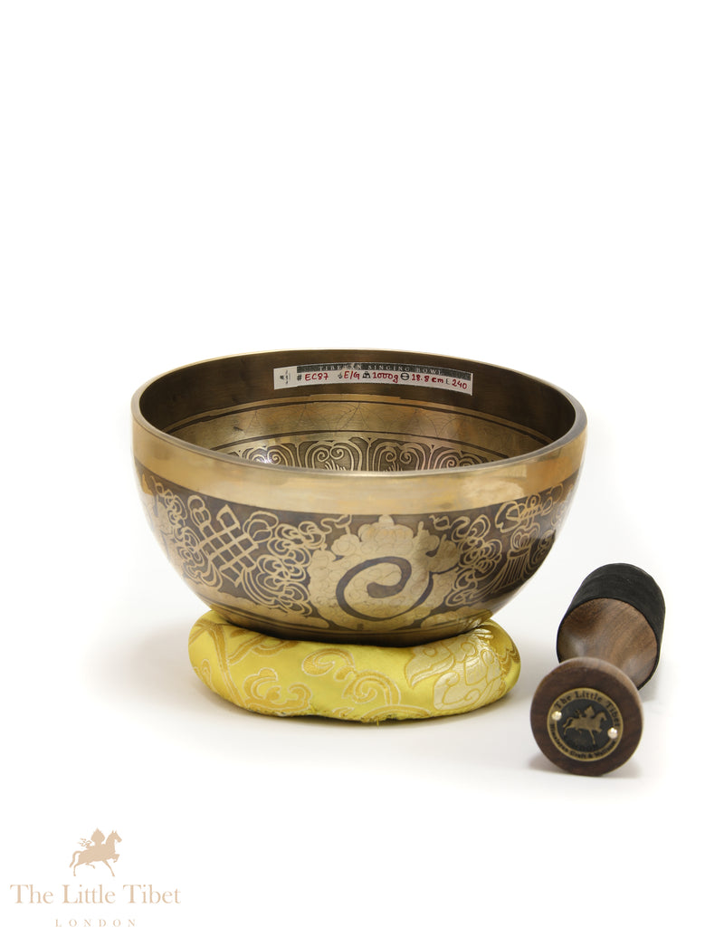 Artisan-Crafted Tibetan Singing Bowl – Third Eye & Solar Plexus Chakra Healing Bowl with Mantra Etching (Notes E/G) - EC87