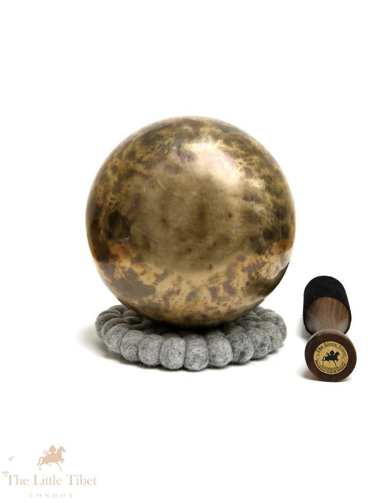 Full Moon Tibetan Singing Bowl | C Note Sacral Chakra Sound Bowl- FM276
