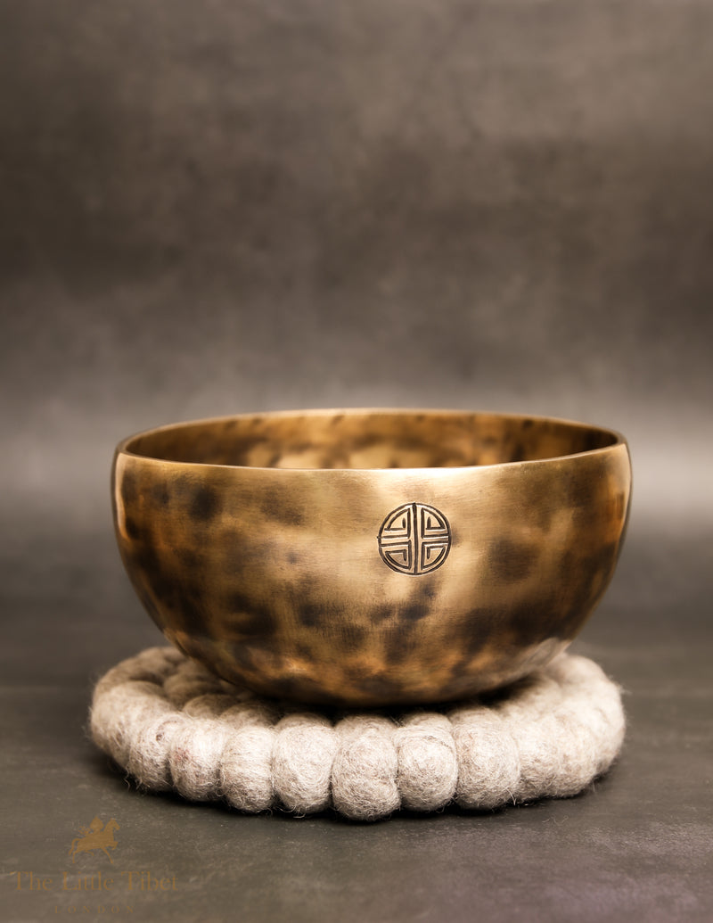 Full Moon Tibetan Singing Bowl | C Note Sacral Chakra Sound Bowl- FM276