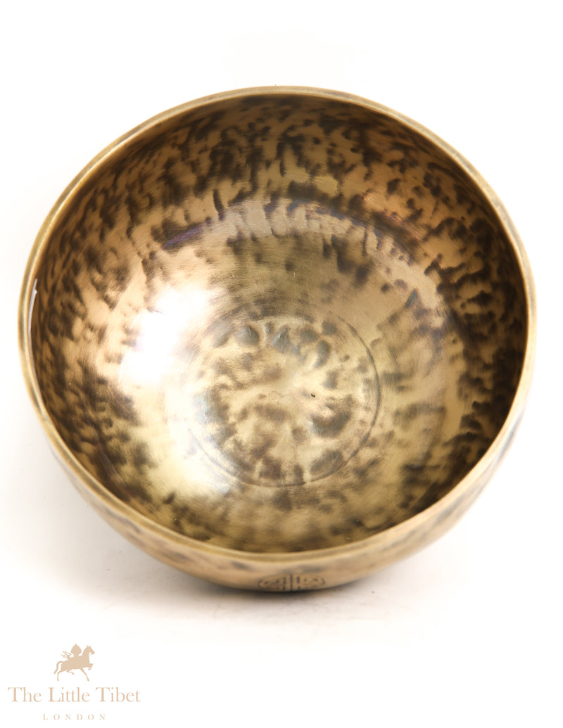 Moonlit Resonance: Full Moon Tibetan Singing Bowl for Healing Soundscapes - FM98