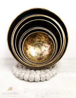 Full Moon Chakra Nestling Tibetan Singing Bowl Set - Full Moon 7 Chakra Set