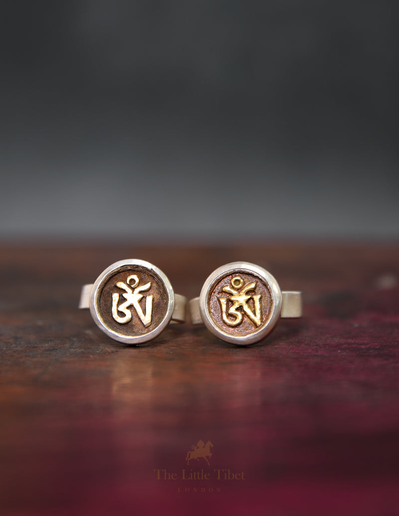 Adjustable Tibetan Om Ring – Handcrafted Silver & copper Spiritual Jewellery