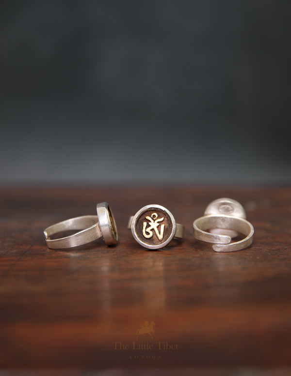 Adjustable Tibetan Om Ring – Handcrafted Silver & copper Spiritual Jewellery