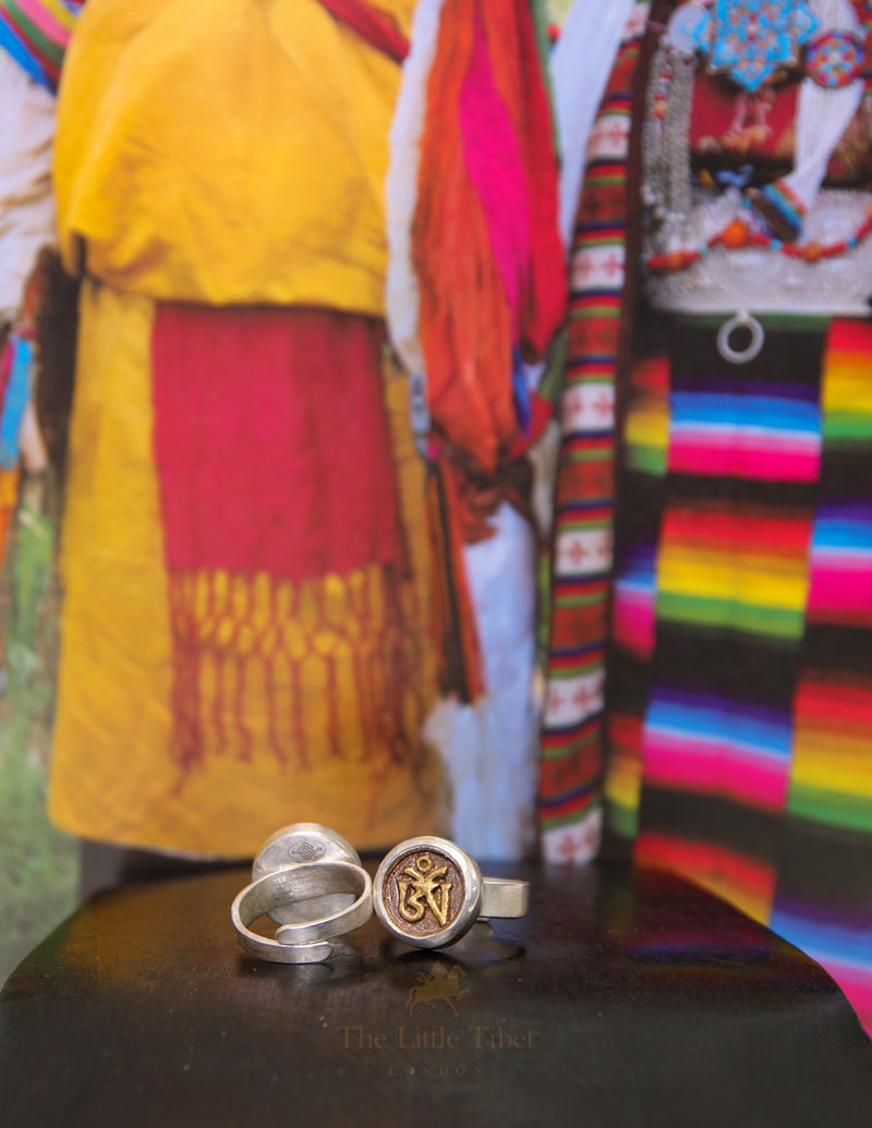 Adjustable Tibetan Om Ring – Handcrafted Silver & copper Spiritual Jewellery