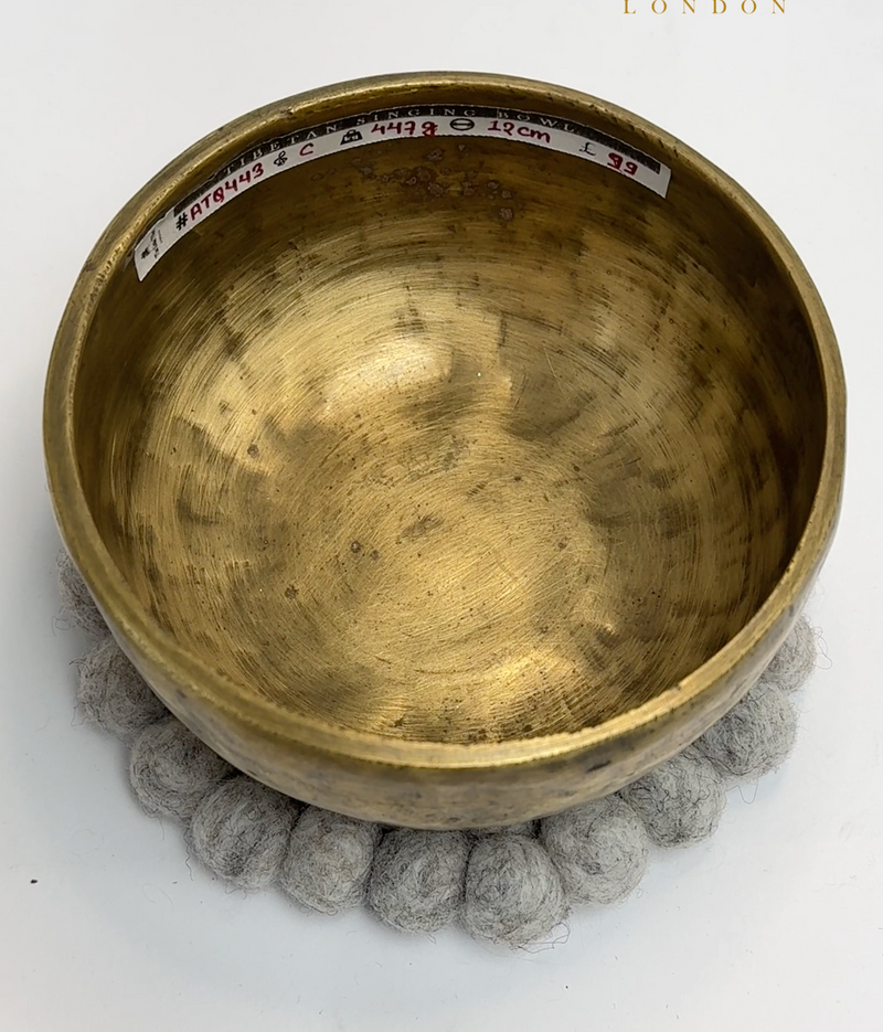 Antique Tibetan Singing Bowl | Note C | 447g | 12cm Diameter_atq443