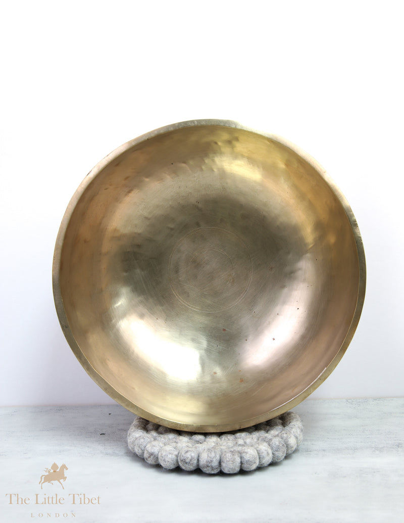 Antique Himalayan Singing Bowl for Energy Healing- TB6