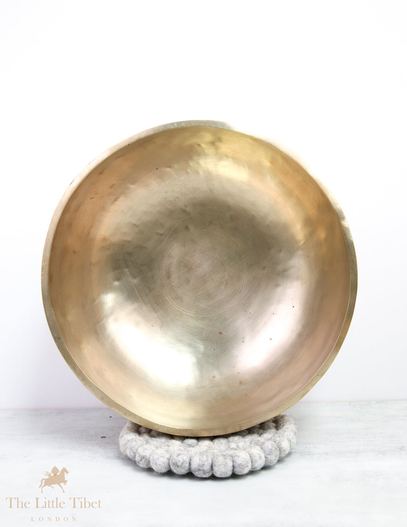 Antique Himalayan Singing Bowl for Energy Healing- TB6