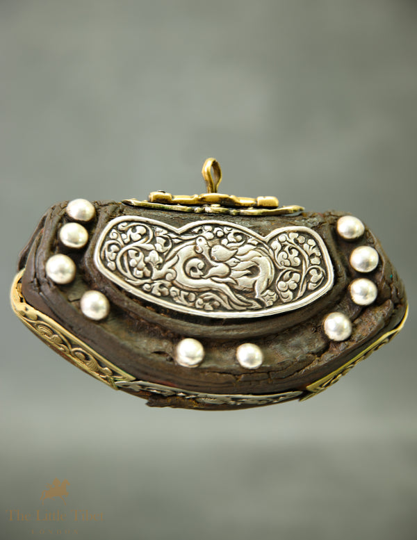19th-Century Tibetan Bagkhu Tinder Pouch | Highly Collectable Nomadic Fire-Starting Pouch with Turquoise