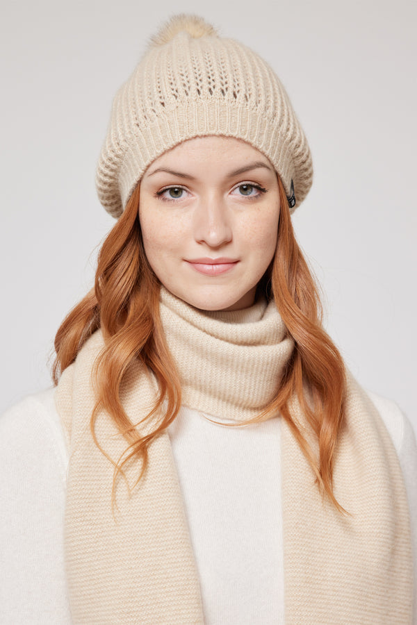 Women’s Mongolian Cashmere Hat & Scarf Set – Ultra-Soft, Lightweight & Elegant (Cream)
