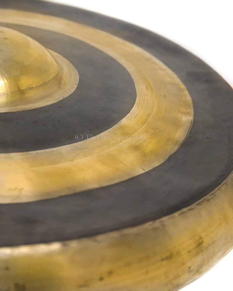 Gong, plain and original colour, The Little Tibet