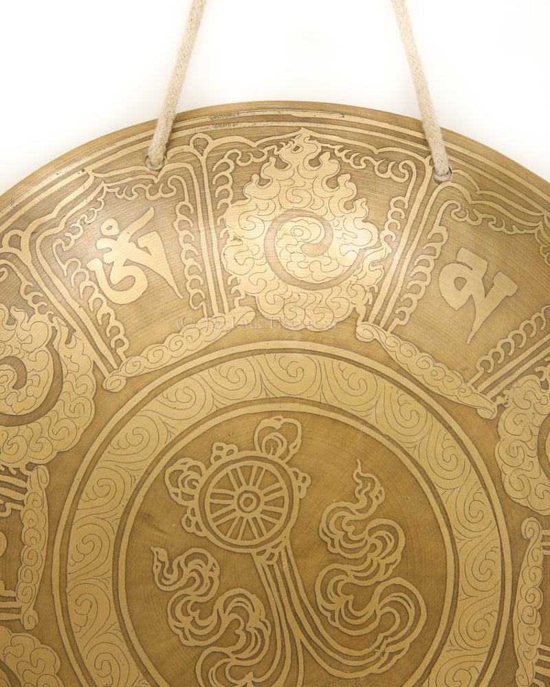 Wheel of Dharma Gong, hand etching of mantra of Buddha of Compassion, མཁར་རྔ།, The Little Tibet