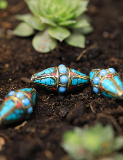 Turquoise Inlaid Coral Resin Brass Bicone Beads - E13