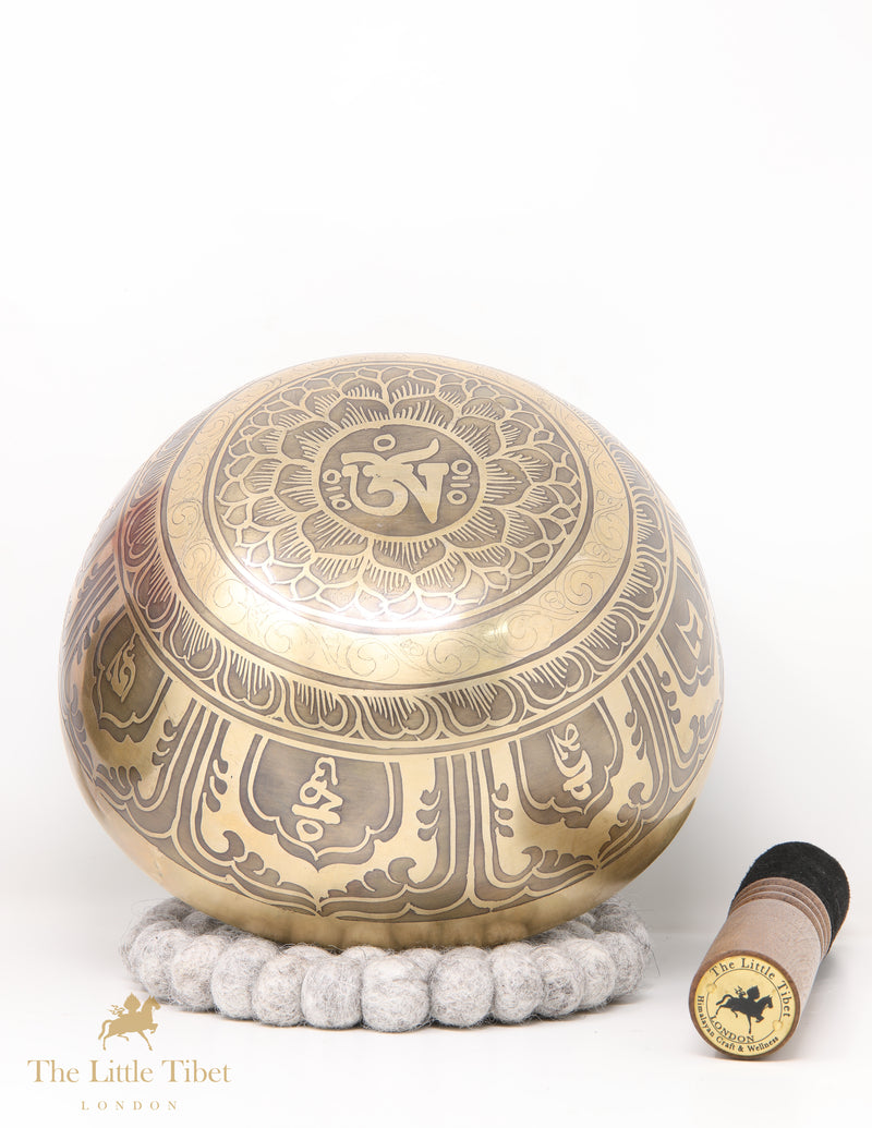 Unleash Inner Harmony: Experience Meditation and Healing with the Vajra Tibetan Singing Bowl - AM67