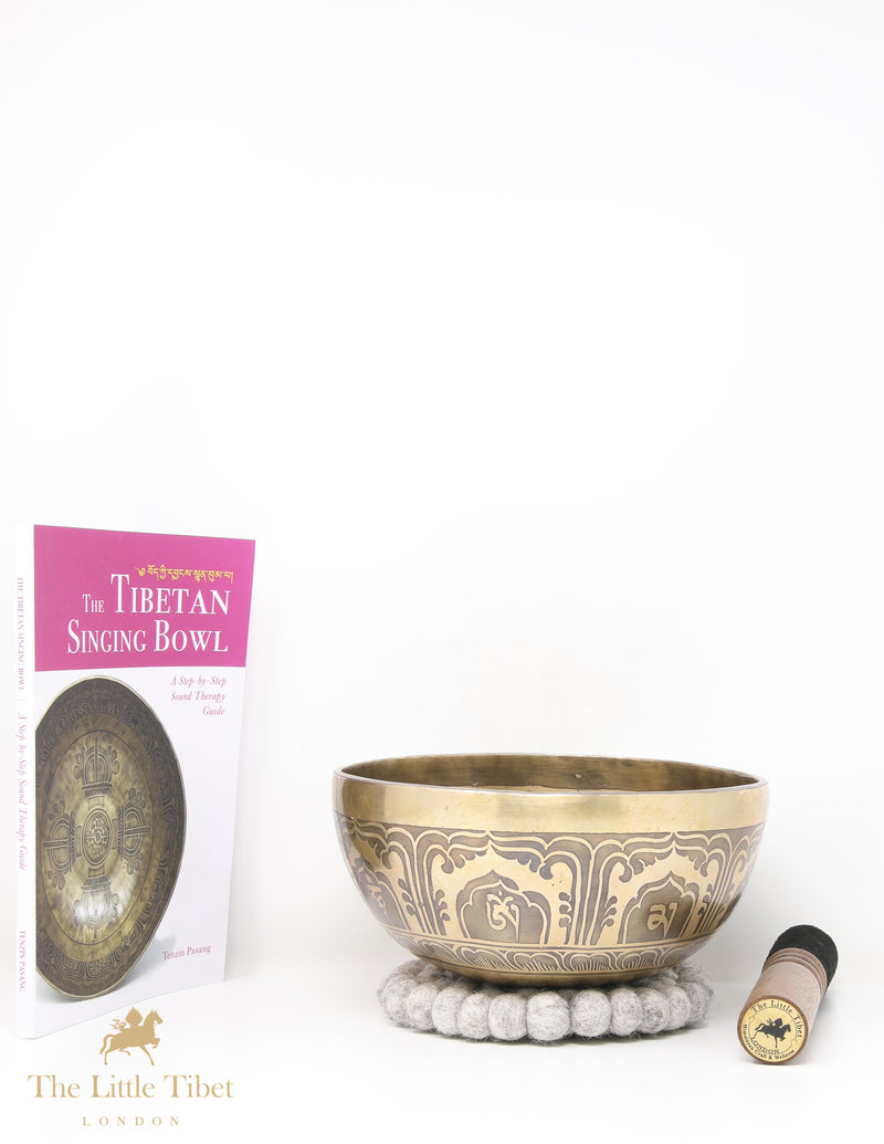 Unleash Inner Harmony: Experience Meditation and Healing with the Vajra Tibetan Singing Bowl - AM67