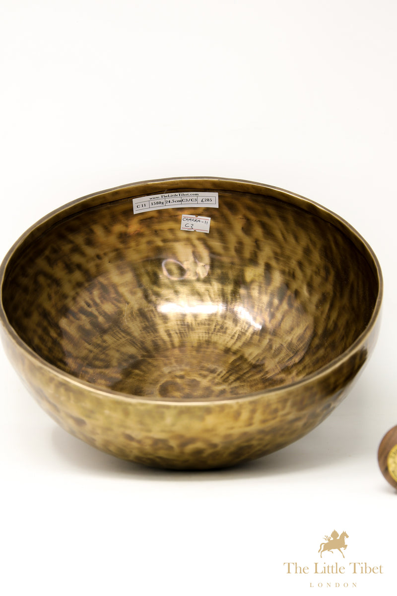 Full Moon Tibetan Singing Bowl – Sacral Chakra Healing Bowl with Deep C3 Note