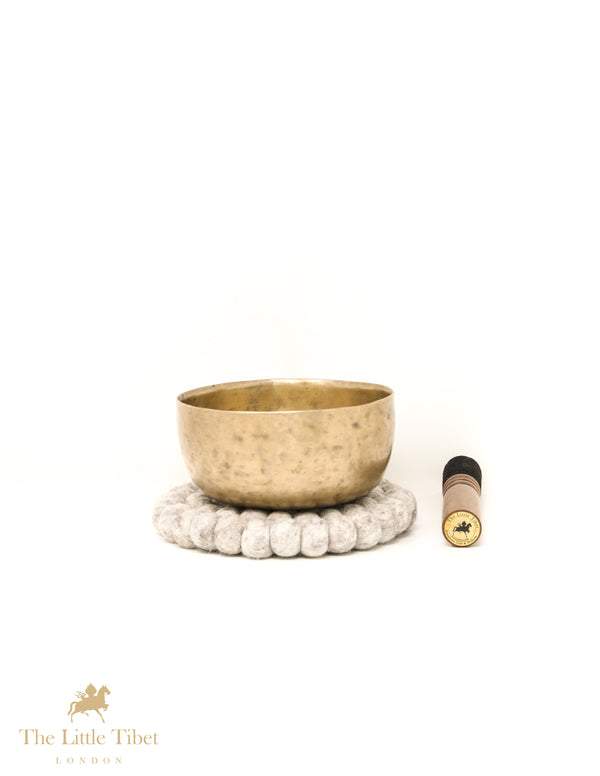 Antique Tibetan Singing Bowl for Sound Therapy - ATQ111