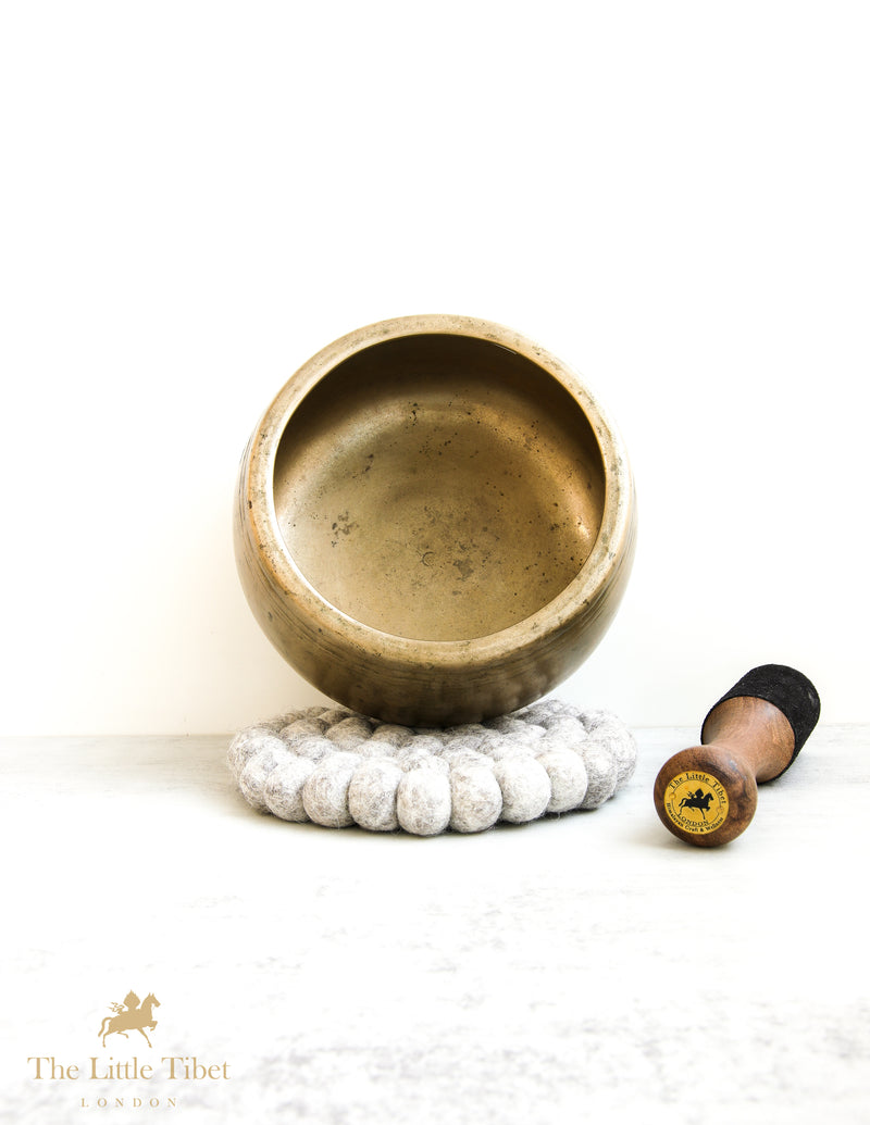 Collectible Rare Antique Tibetan Singing Bowl-Mani bowl-ATQMN2