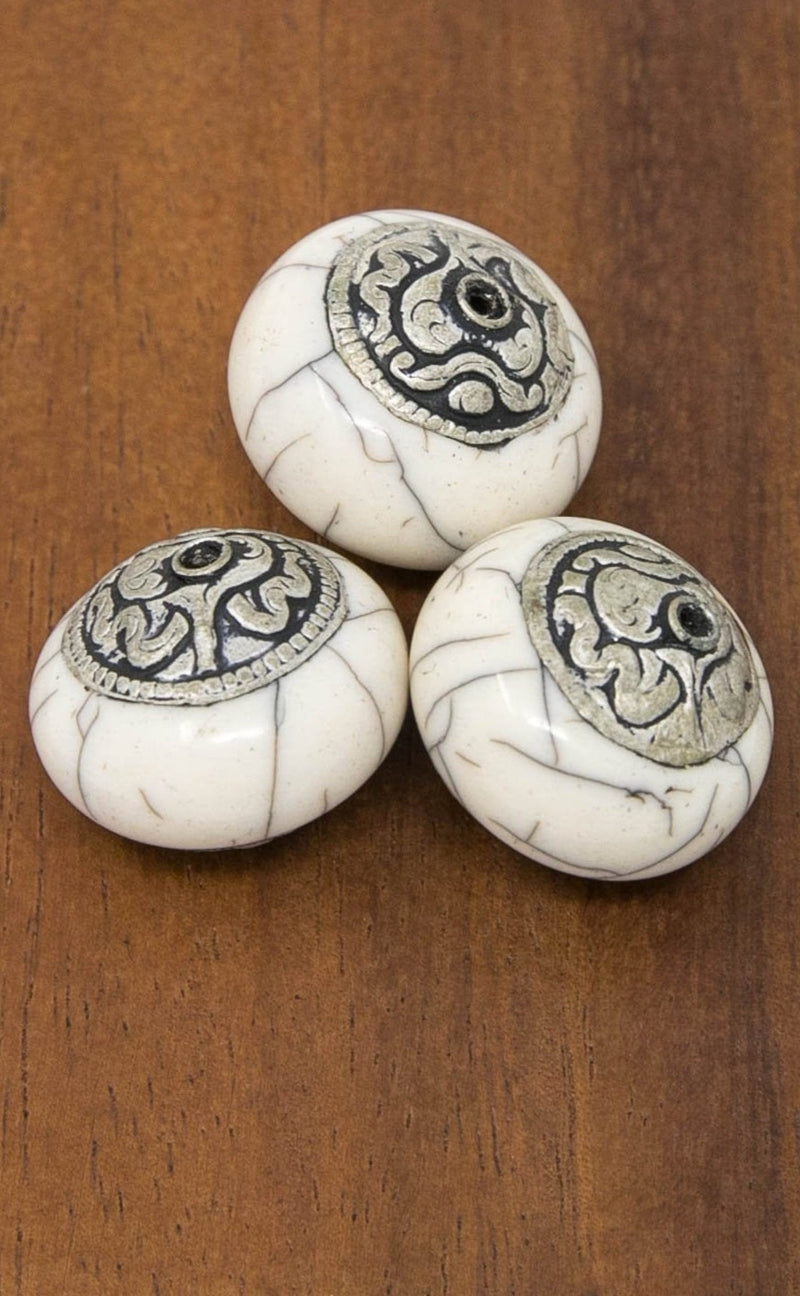 Tibetan Inlaid White Agate Saucer Ethnic Beads for DIY Jewellery - A12