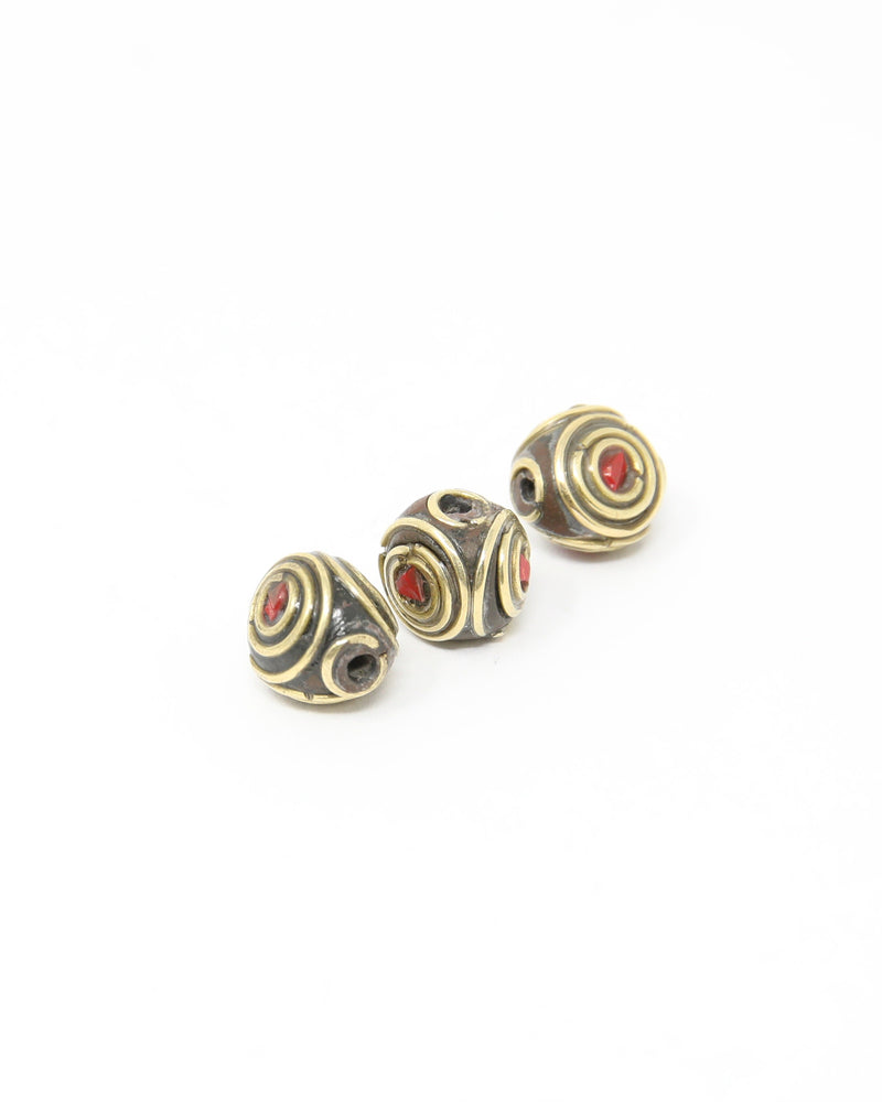 Triangular Brass Red Coral Inlay Tibetan Beads for Jewellery Supply - Z108