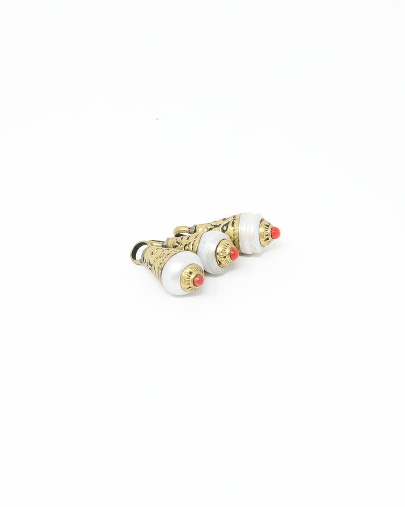 Tibetan Teardrop Pendant Beads – Pearl &amp; Brass (Pack of 5) - B26