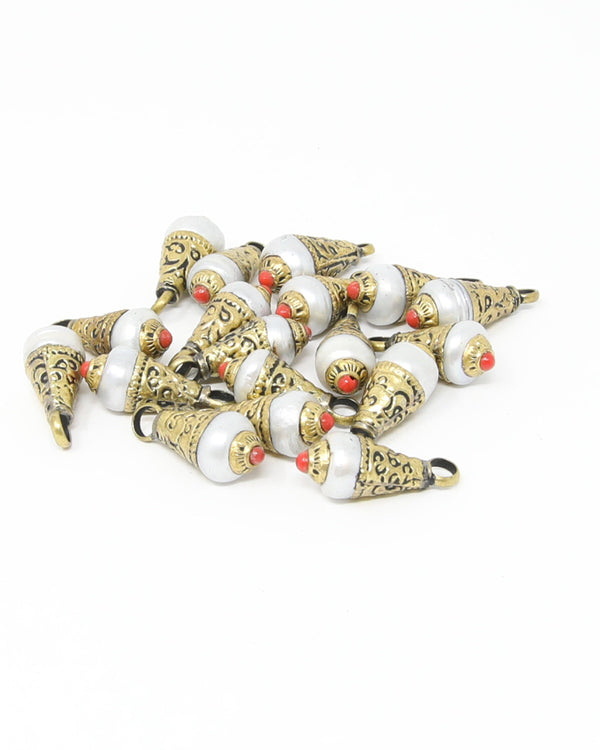 Tibetan Teardrop Pendant Beads – Pearl &amp; Brass (Pack of 5) - B26