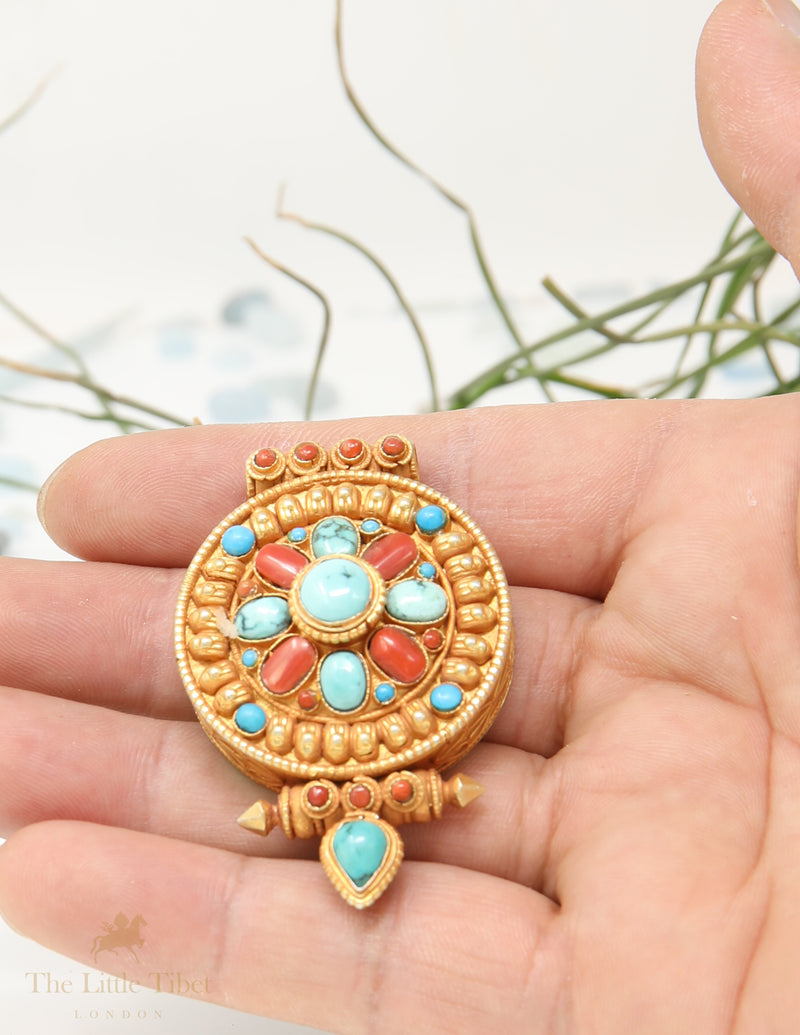 Round Golden Locket Tibetan pendant