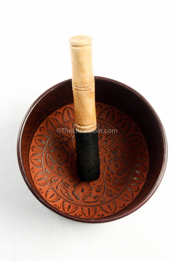 Black large  aluminium singing bowl sound therapy chakra realigning himalayan instrument stick inside bowl